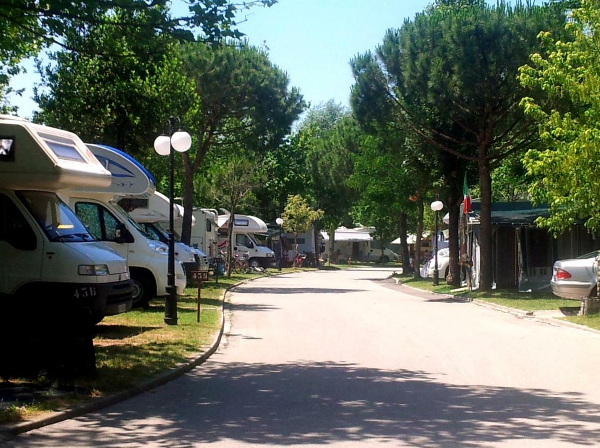 I Tre Moschettieri Camping Village Lido di Pomposa Buitenkant foto